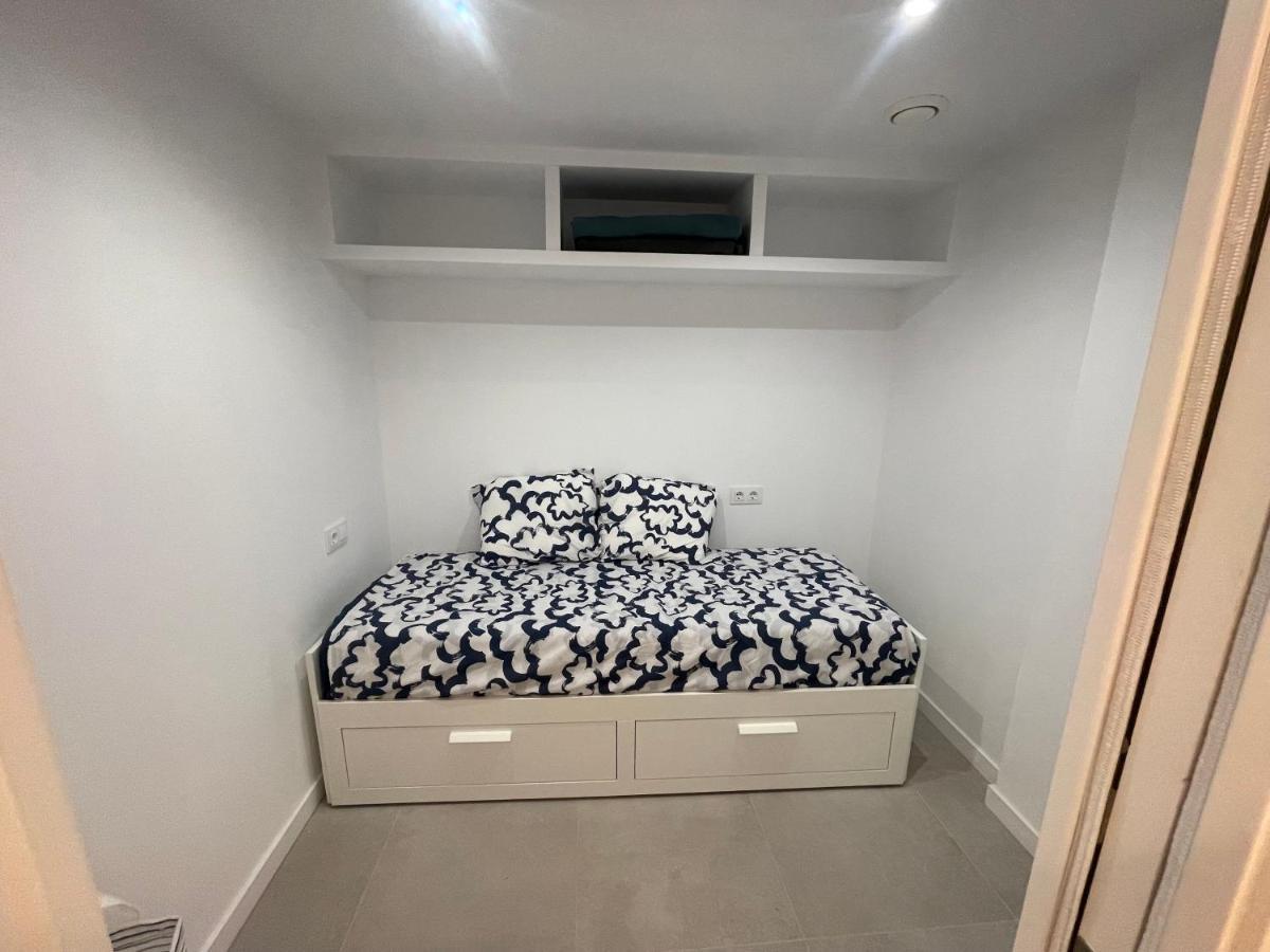 Apartamento Puerto Madeira Roses Eksteriør bilde