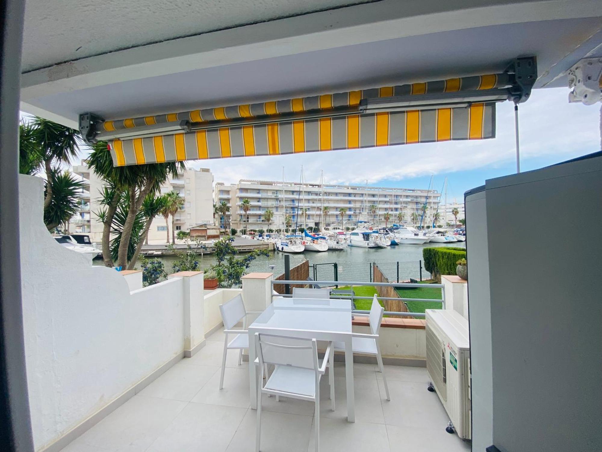 Apartamento Puerto Madeira Roses Eksteriør bilde